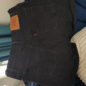 Vintage Levi black jean shorts 12 cut 550